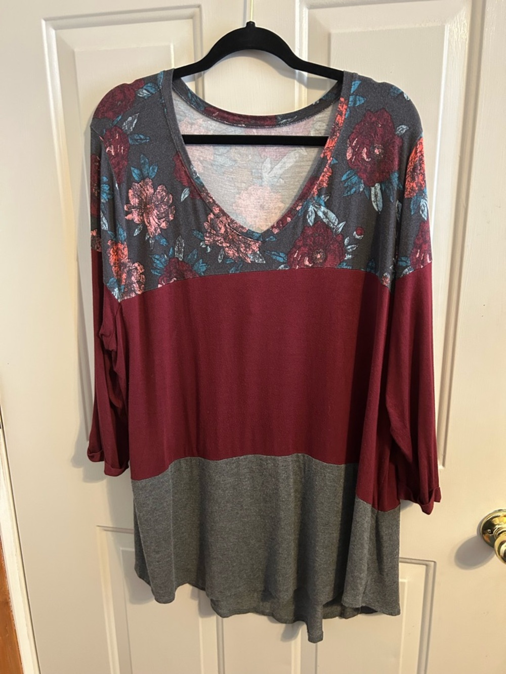 24/7 Maurice’s V-Neck Colorblock Tunic Top in Burgundy and Gray